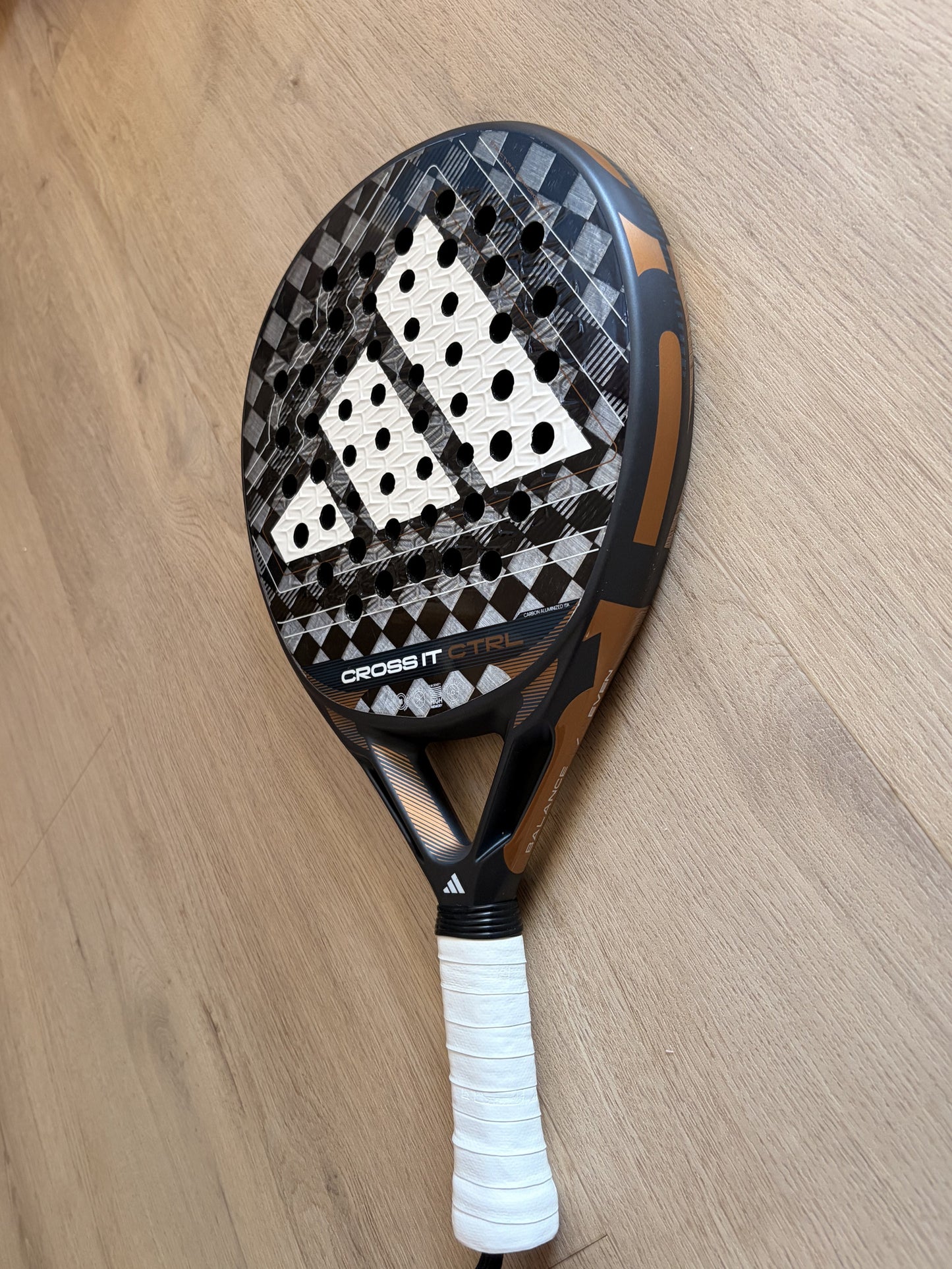 Raquette de padel Adidas Cross It Control 3.5 2026