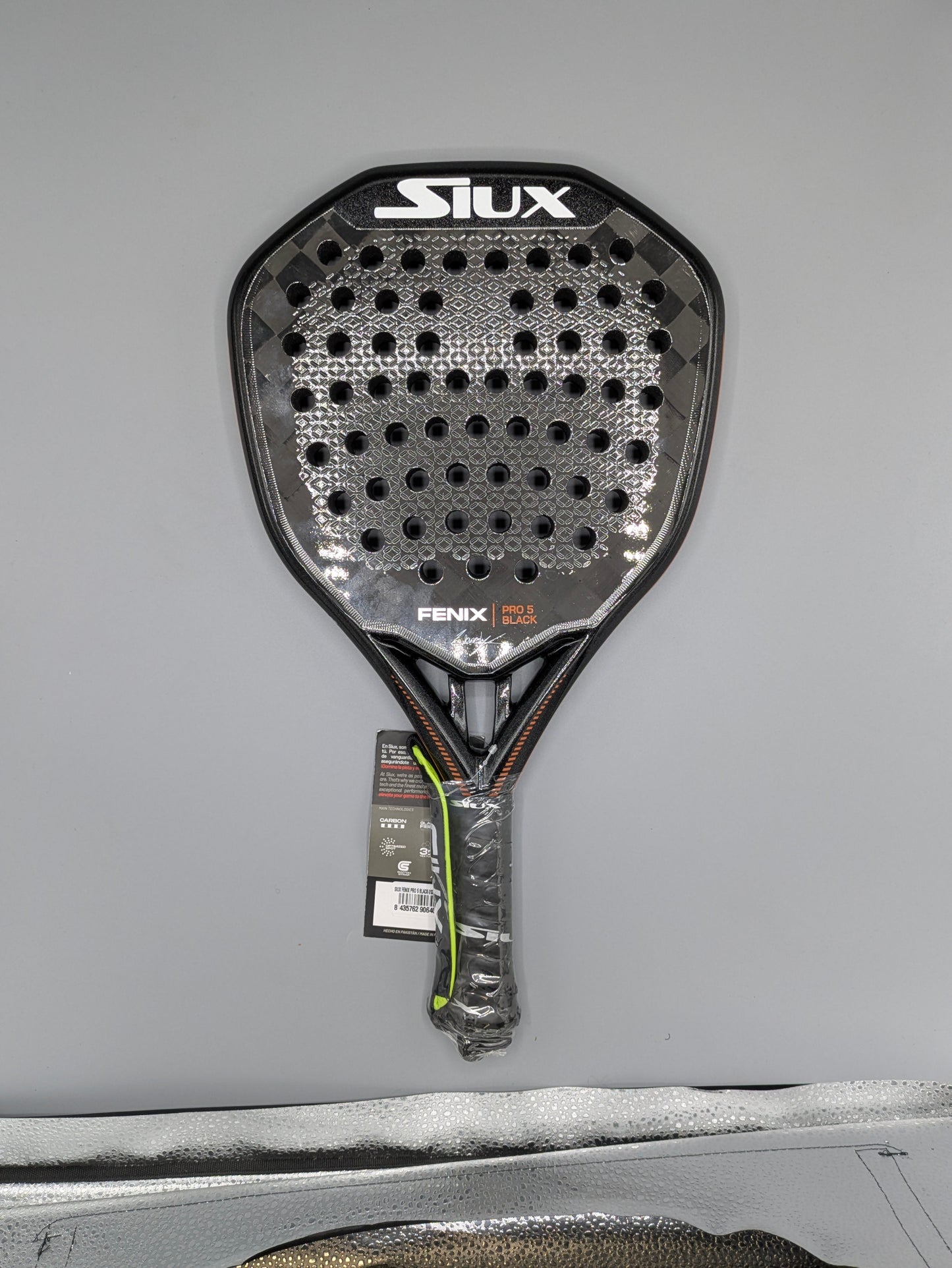 Raquette de padel Siux Fenix Pro V Black Edition by Leo Augsburger 2025