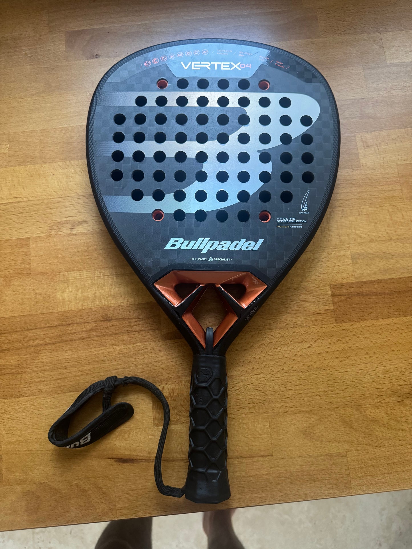 Raquette de padel Bullpadel Vertex 04 2025