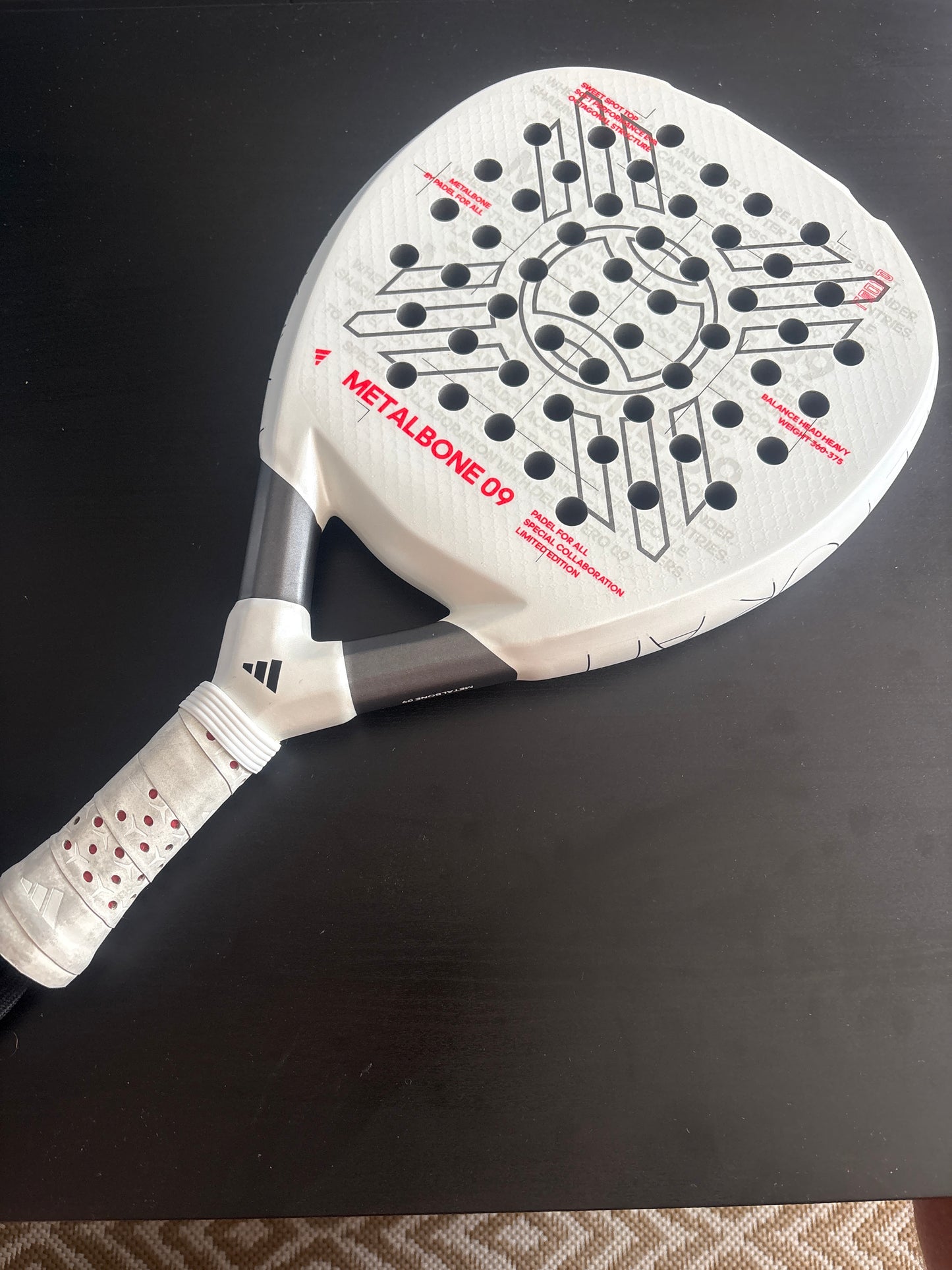 Raquette de padel Adidas Metalbone 09 2025