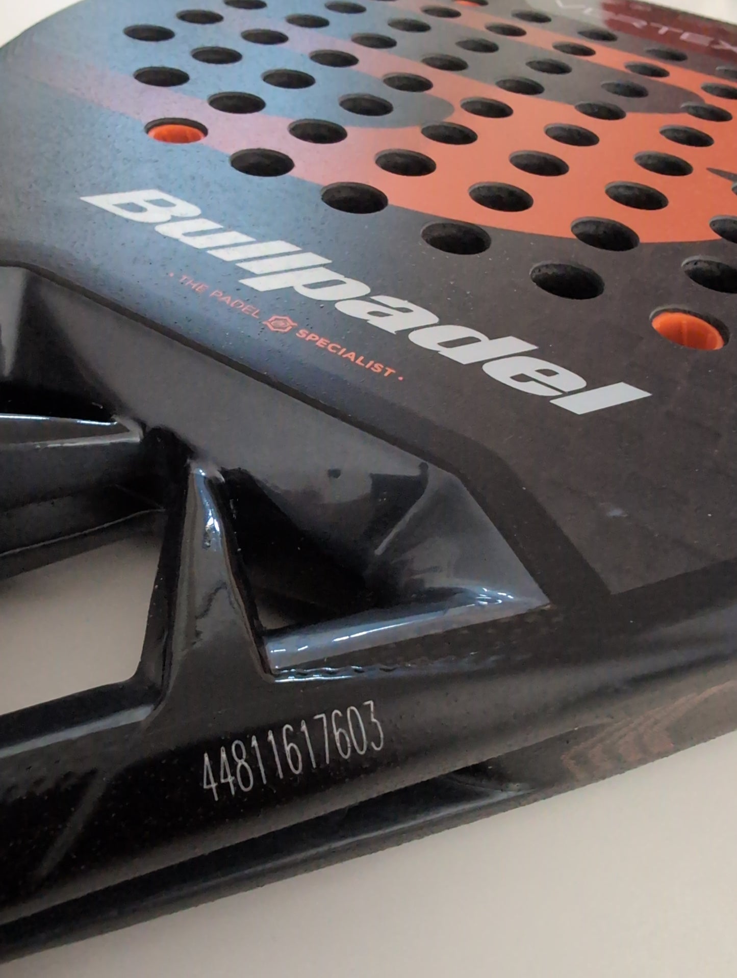 Raquette de padel Bullpadel Vertex 04 Hybrid 2025