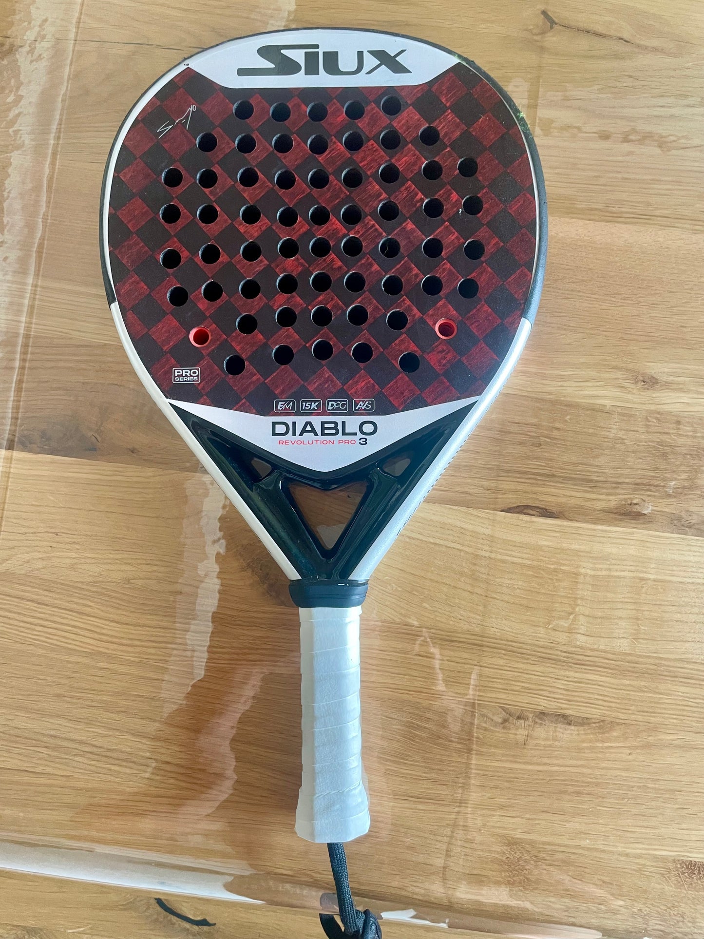 Raquette de padel Siux Diablo Revolution 3 Sanyo Pro 2024