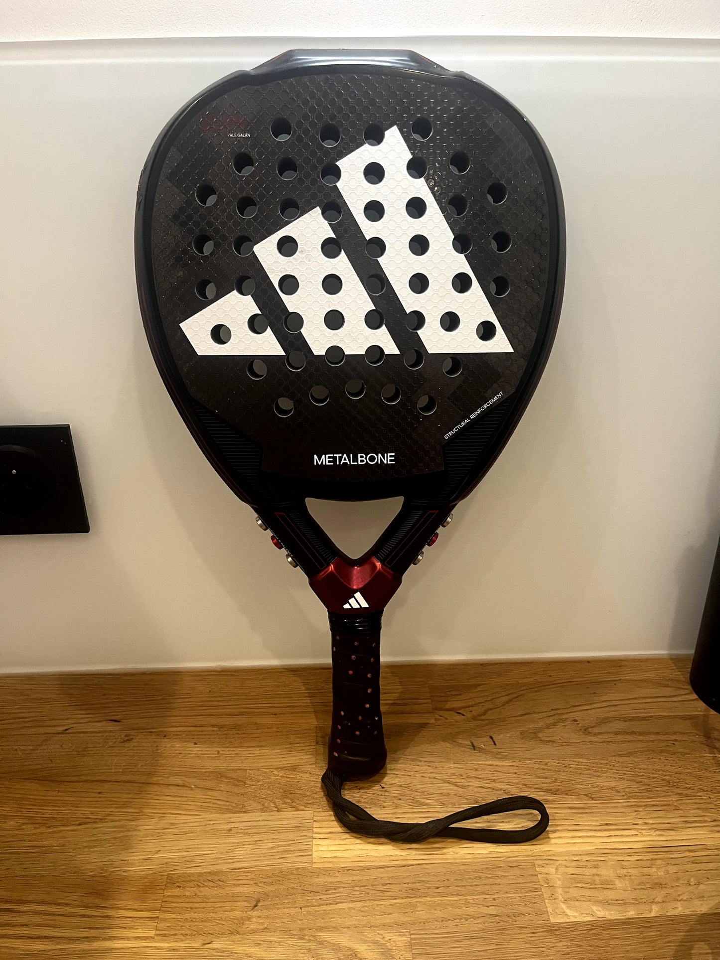 Raquette de padel Adidas Metalbone 3.3 2024