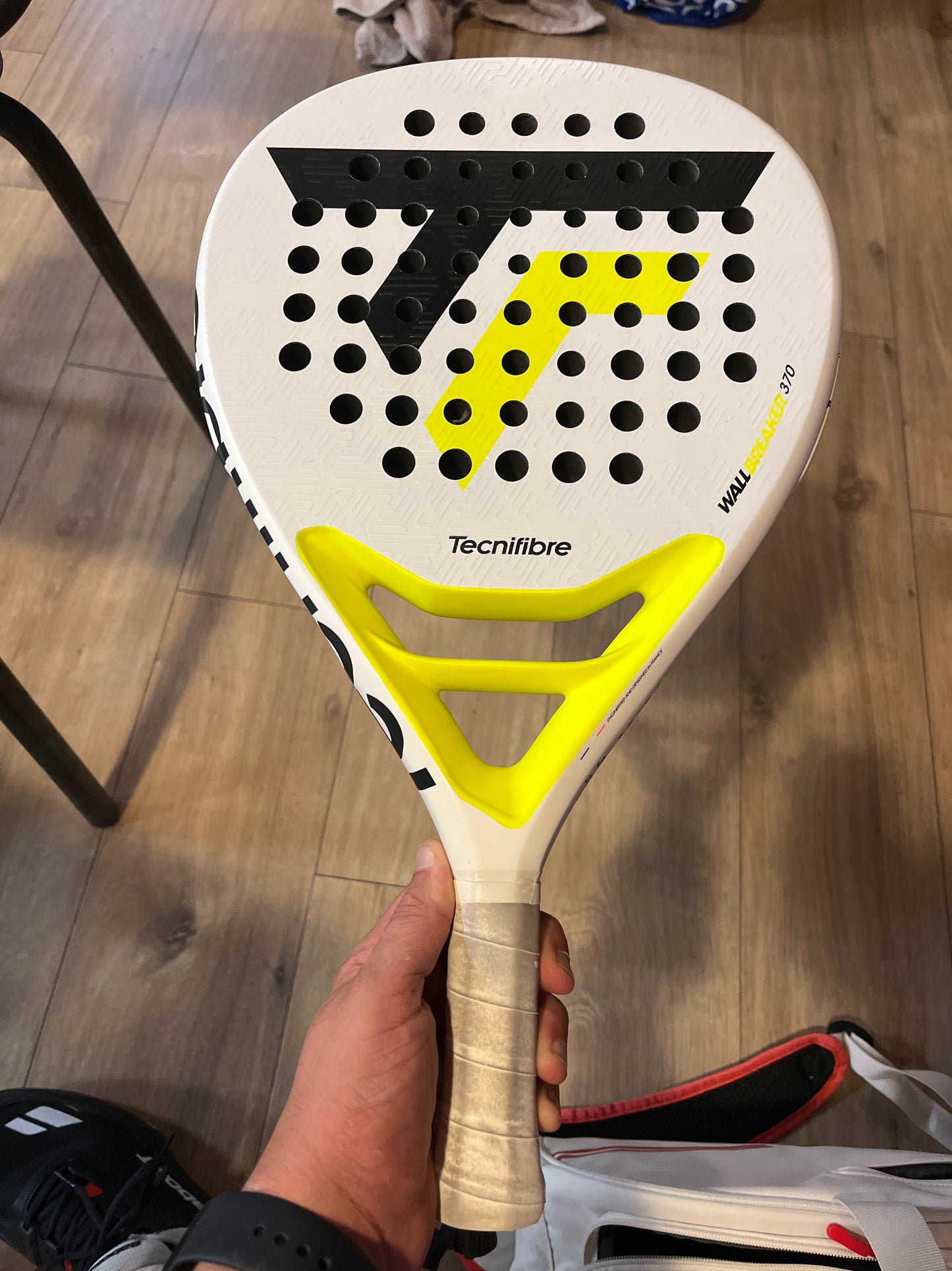 Raquette de padel Tecnifibre Wall Breaker 370
