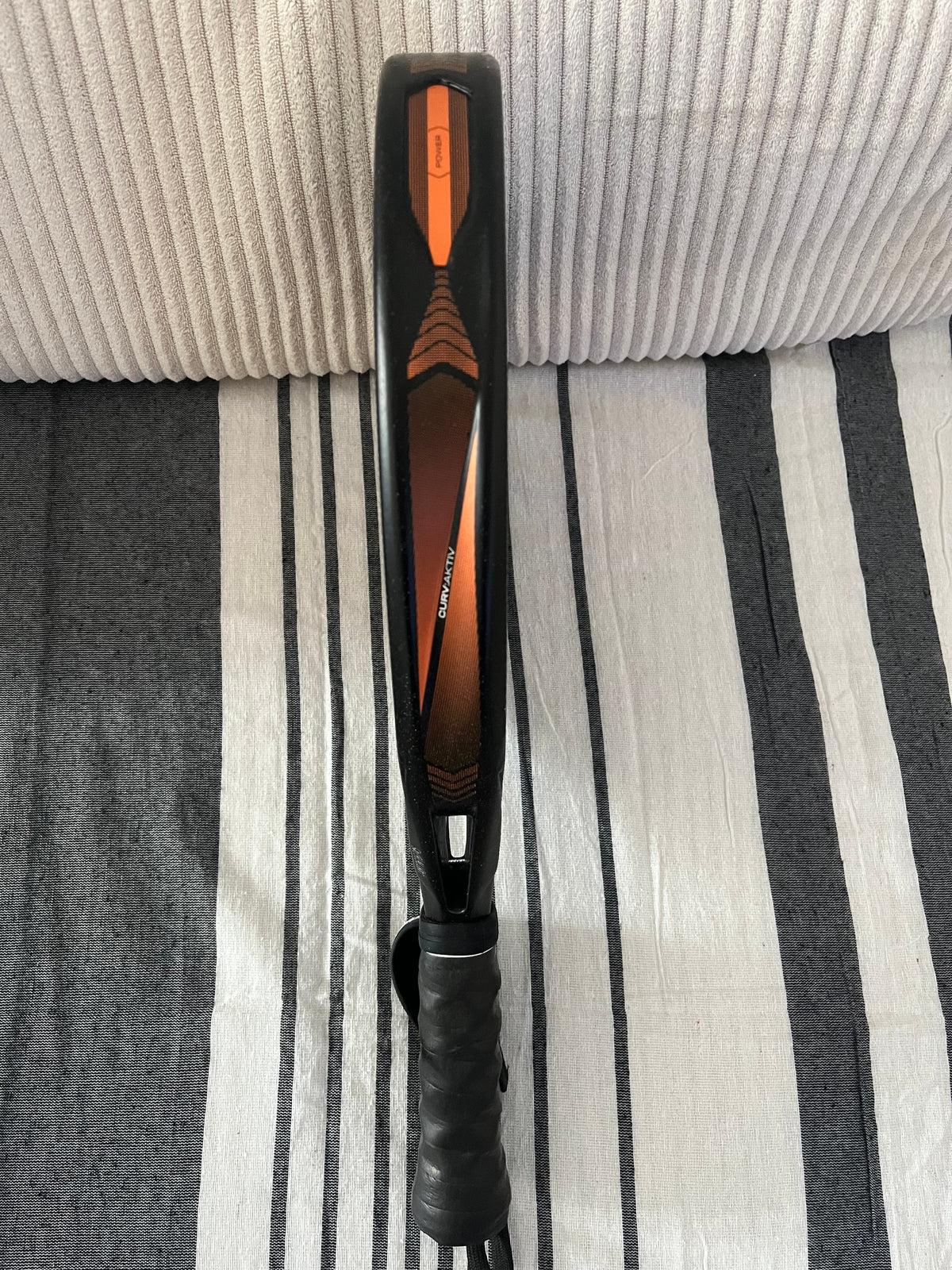 Raquette de padel Bullpadel Vertex 04 Hybrid 2025