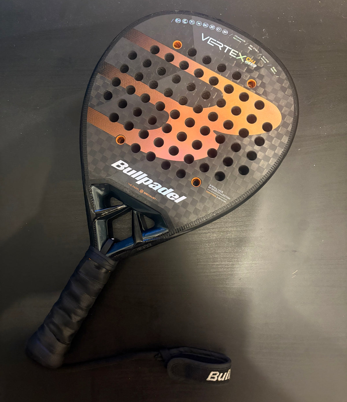 Raquette de padel Bullpadel Vertex 04 Hybrid 2025