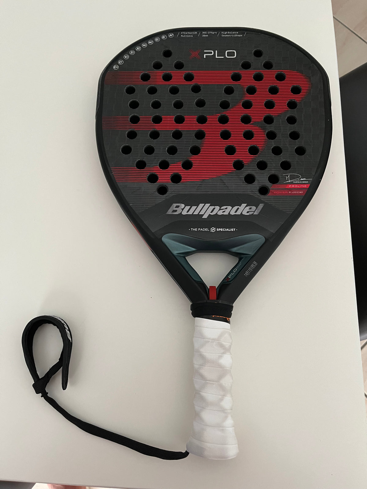 Raquette de padel Bullpadel XPLO 2025