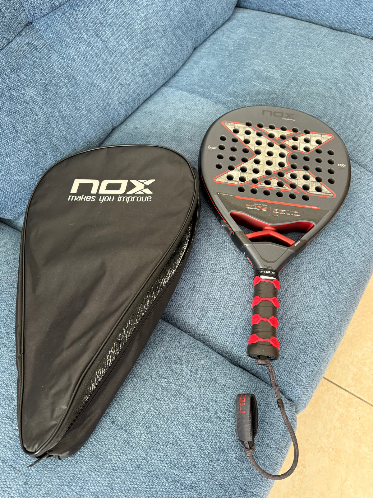 Raquette de padel Nox AT10 Genius 18K by Agustin Tapia 2025