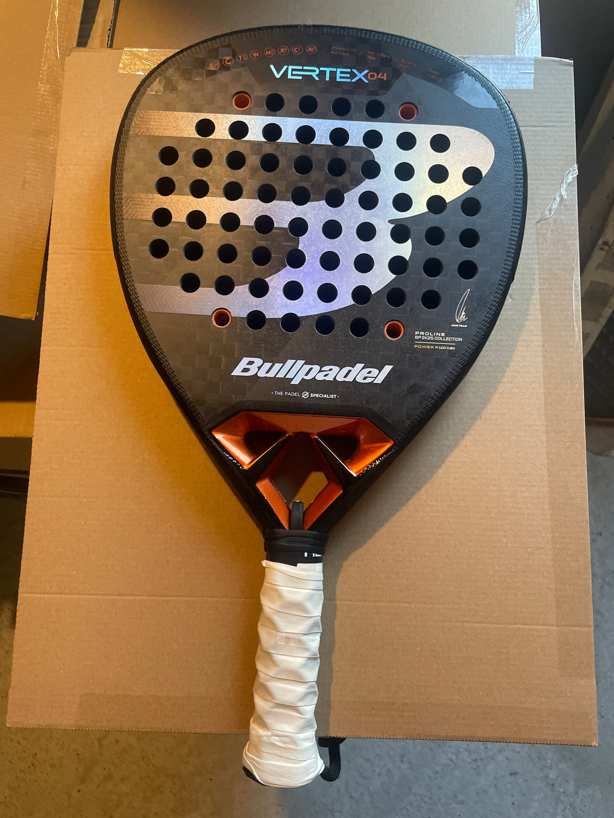 Raquette de padel Bullpadel Vertex 04 Hybrid 2025