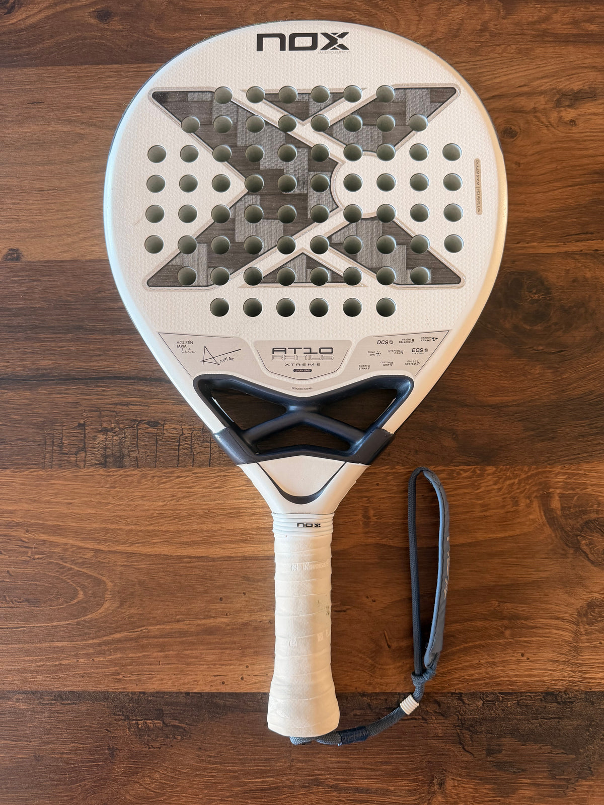 Raquette de padel Nox AT10 Genius 12K Alum Xtreme Lite 2026