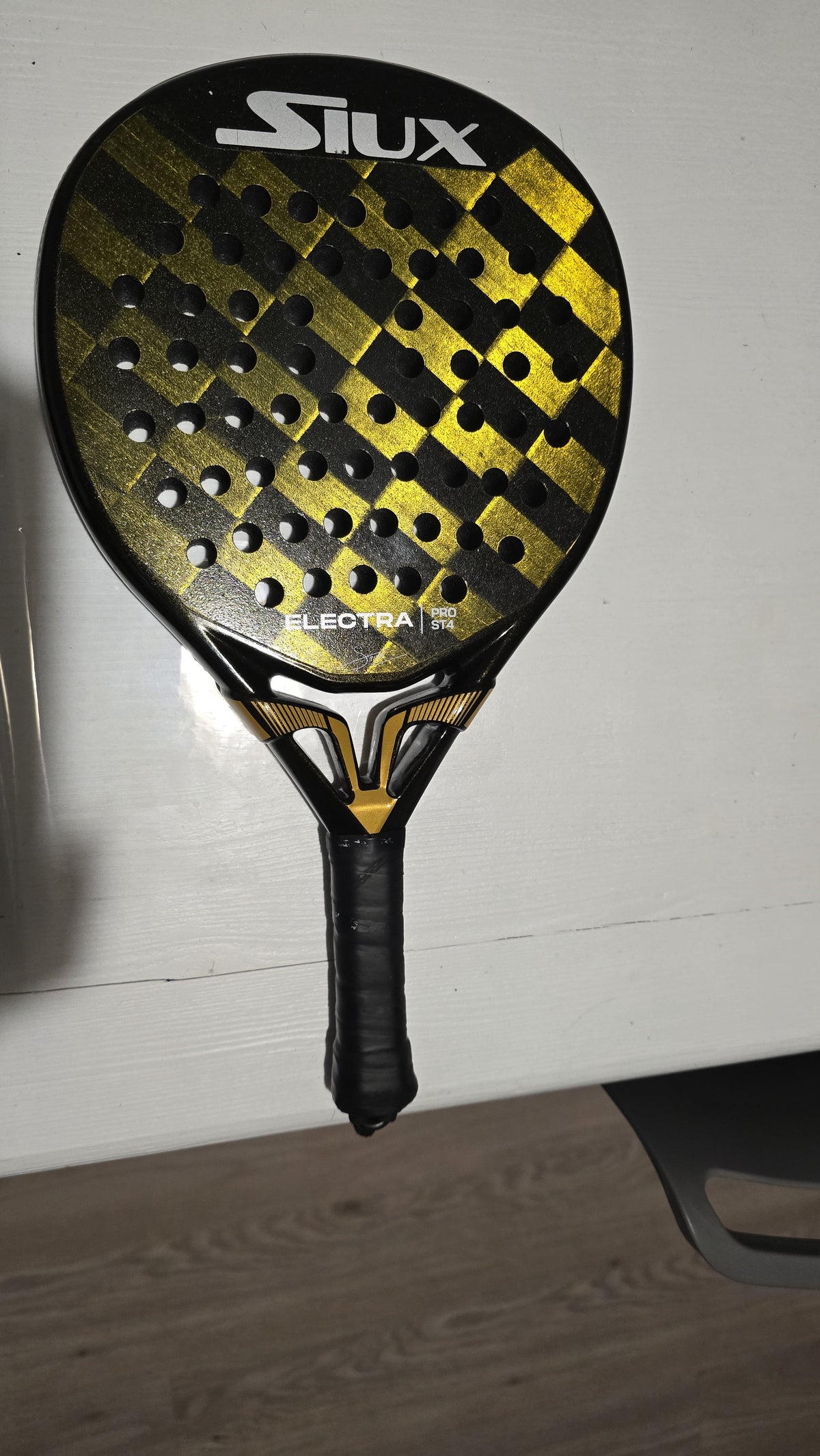 Raquette de padel Siux Electra ST4 Stupa Pro 2025