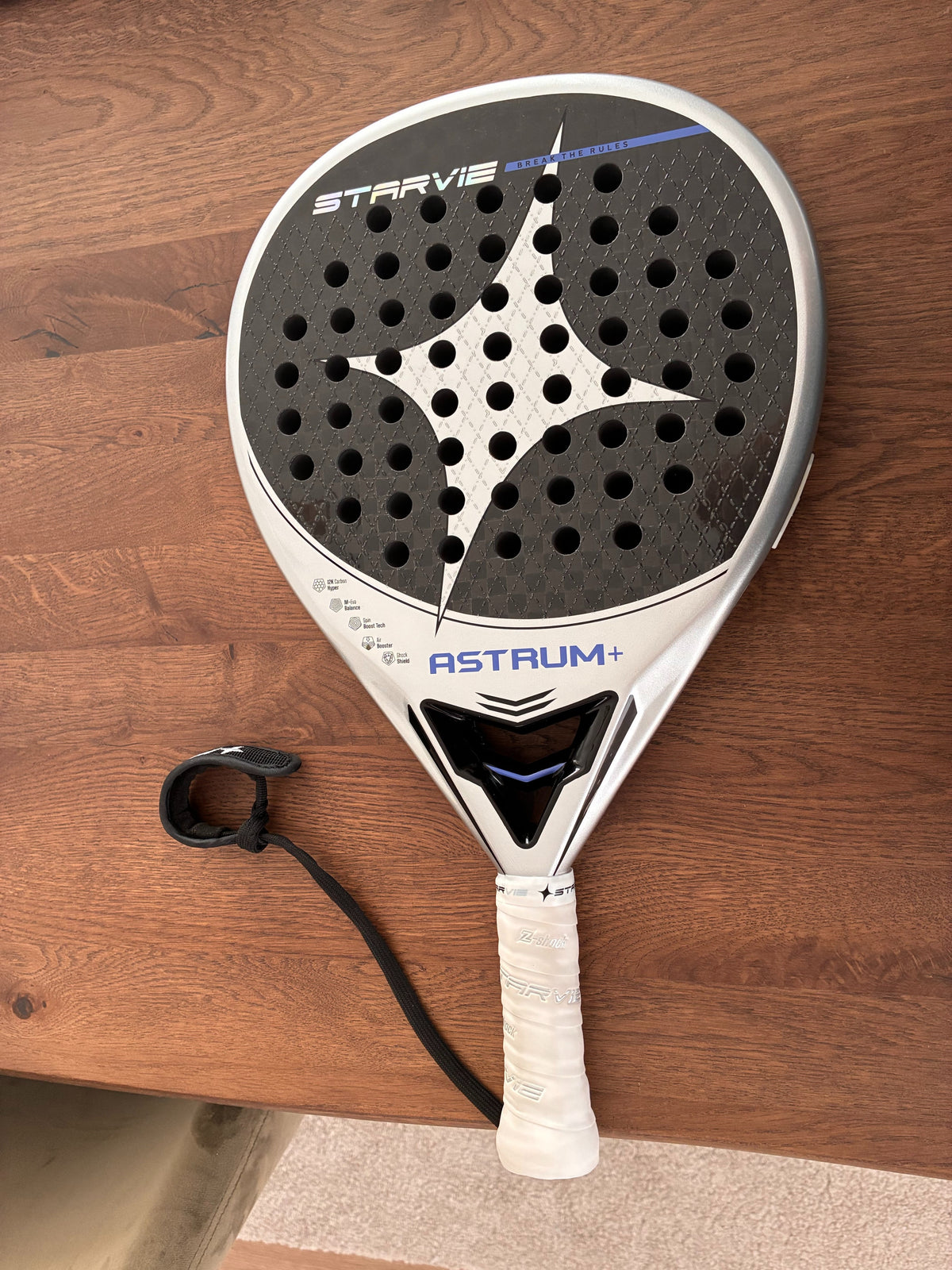 Raquette de padel Starvie Astrum+ 2026