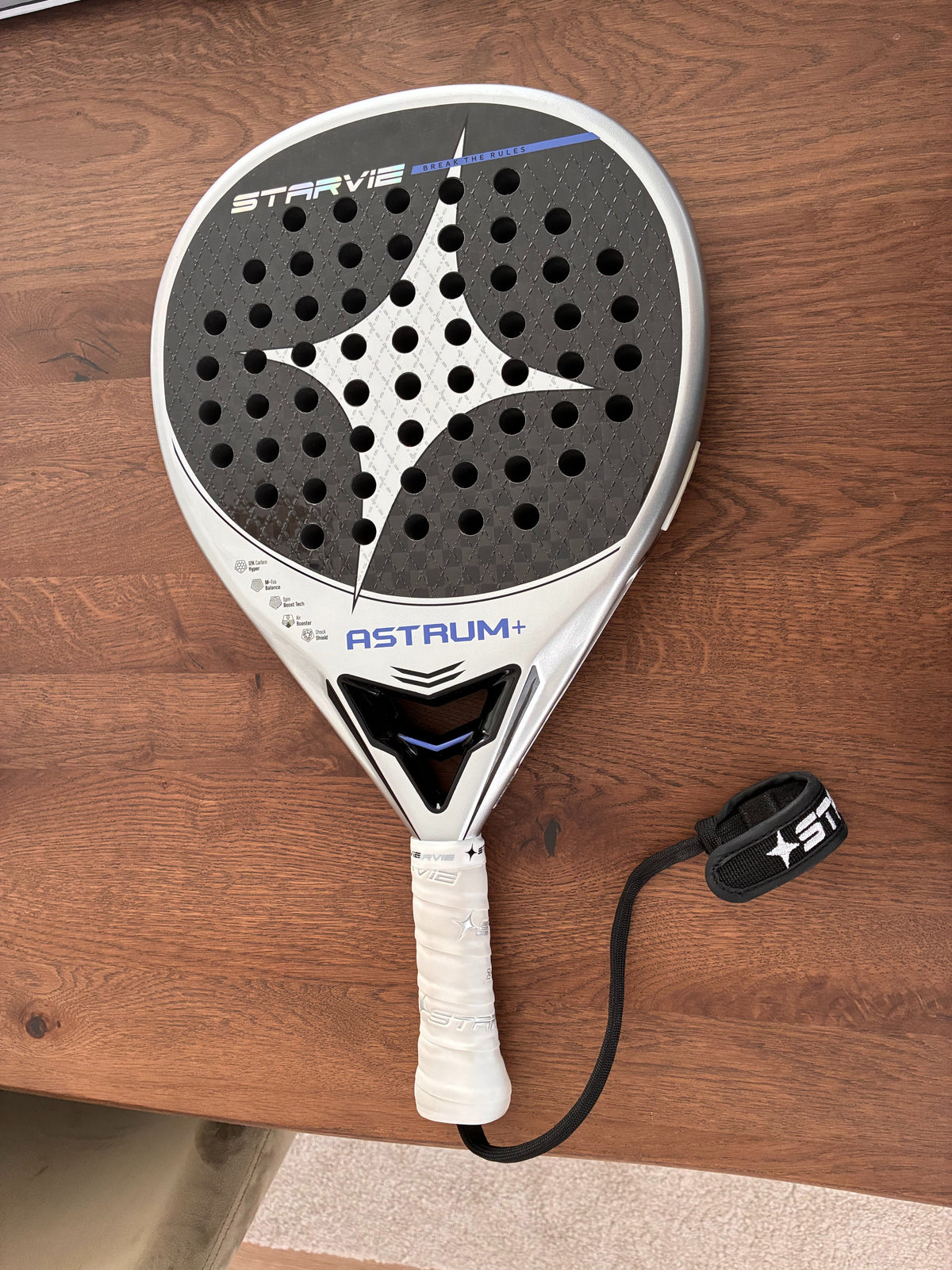 Raquette de padel Starvie Astrum+ 2026