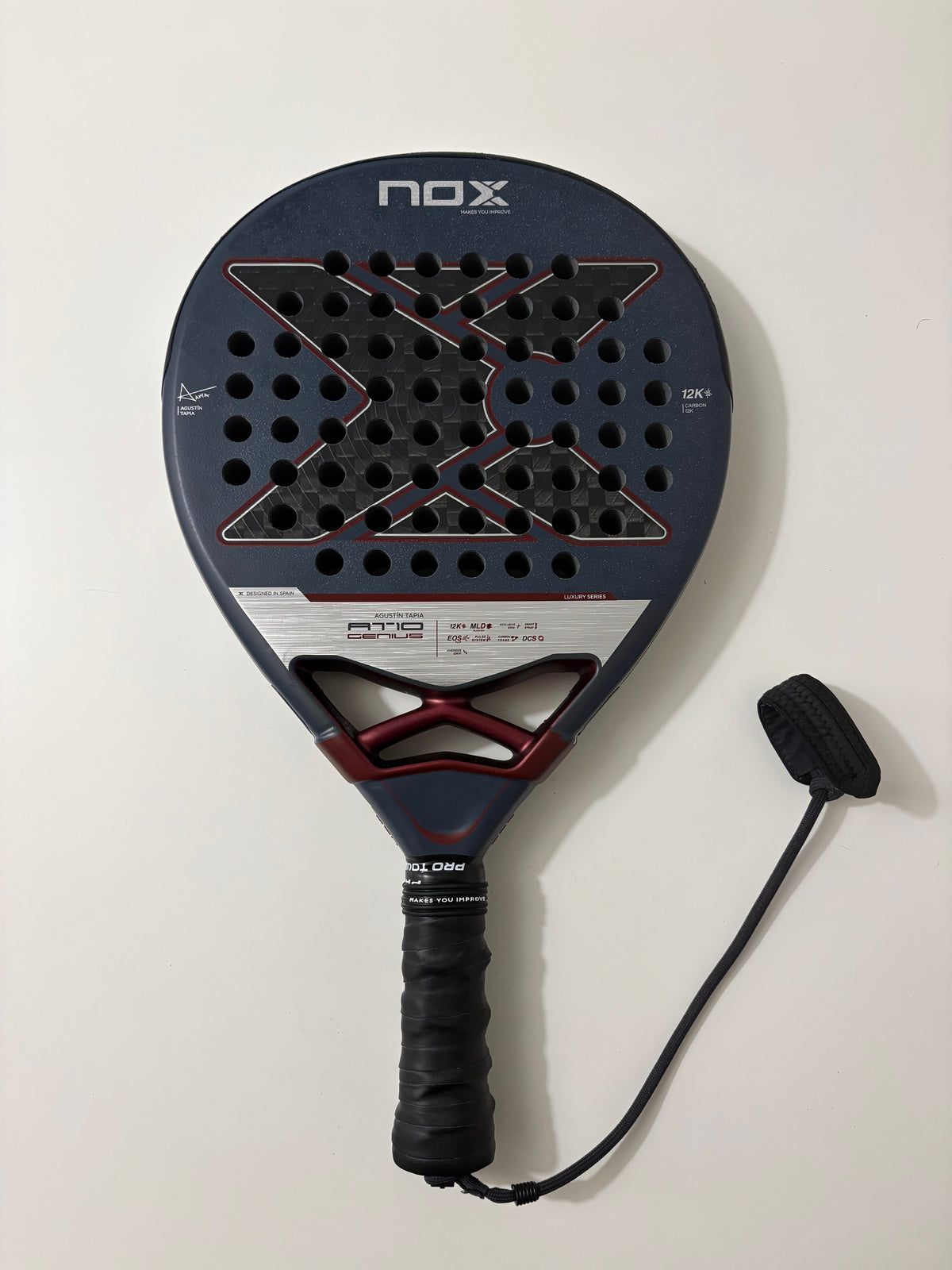Raquette de padel Nox AT10 Genius 12K by Agustìn Tapia 2025