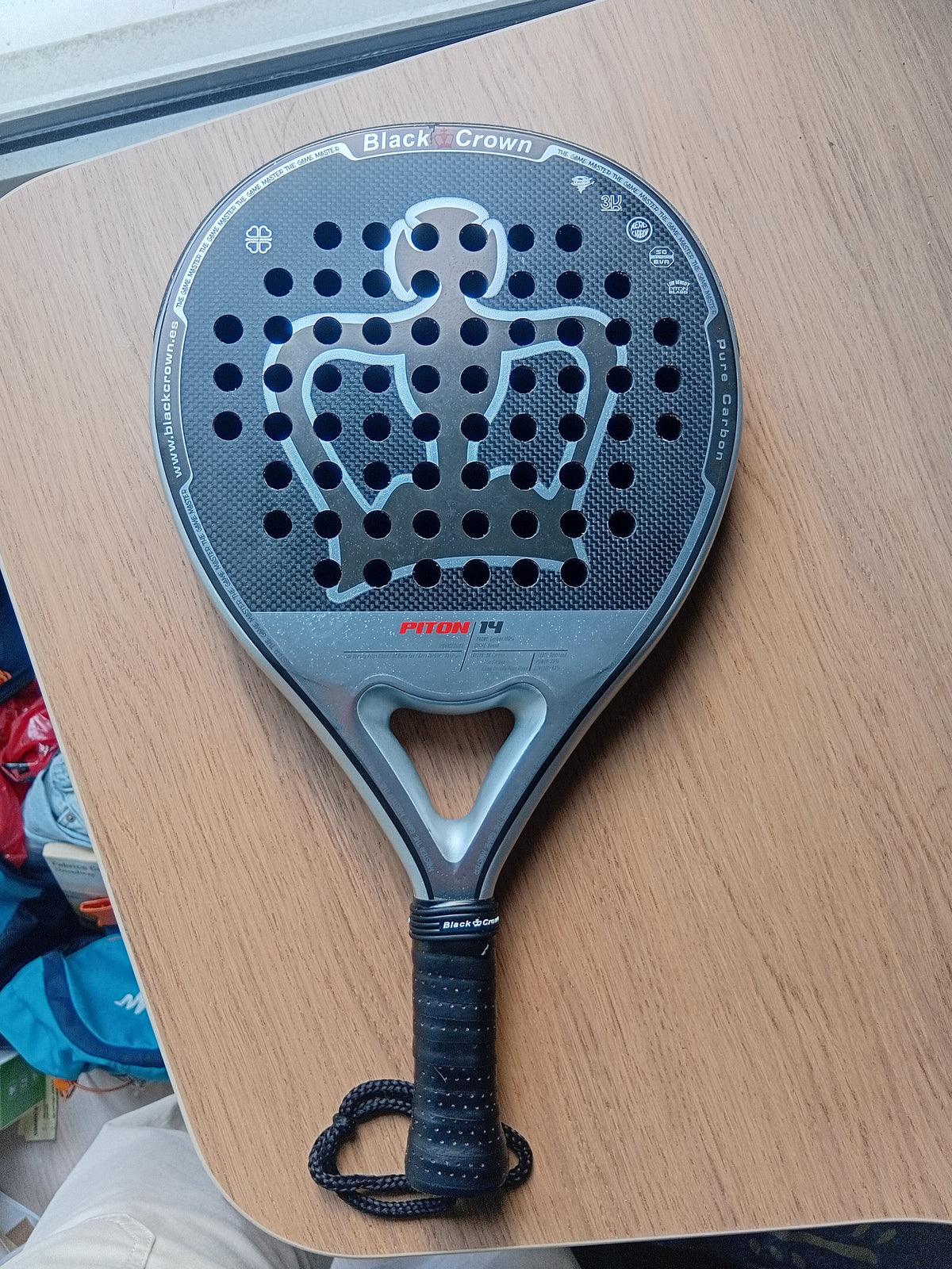 Raquette de padel Black Crown Piton 14 2026