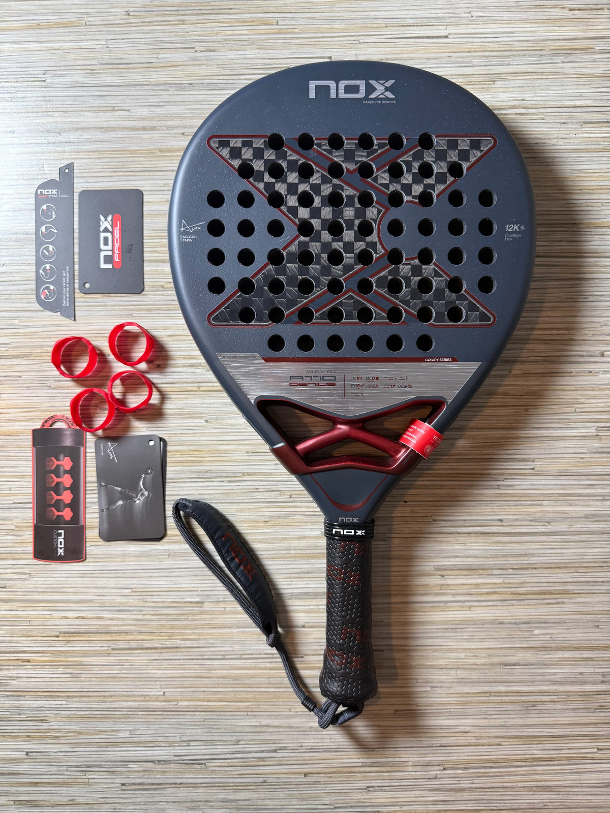 Raquette de padel Nox AT10 Genius 12K by Agustìn Tapia 2025