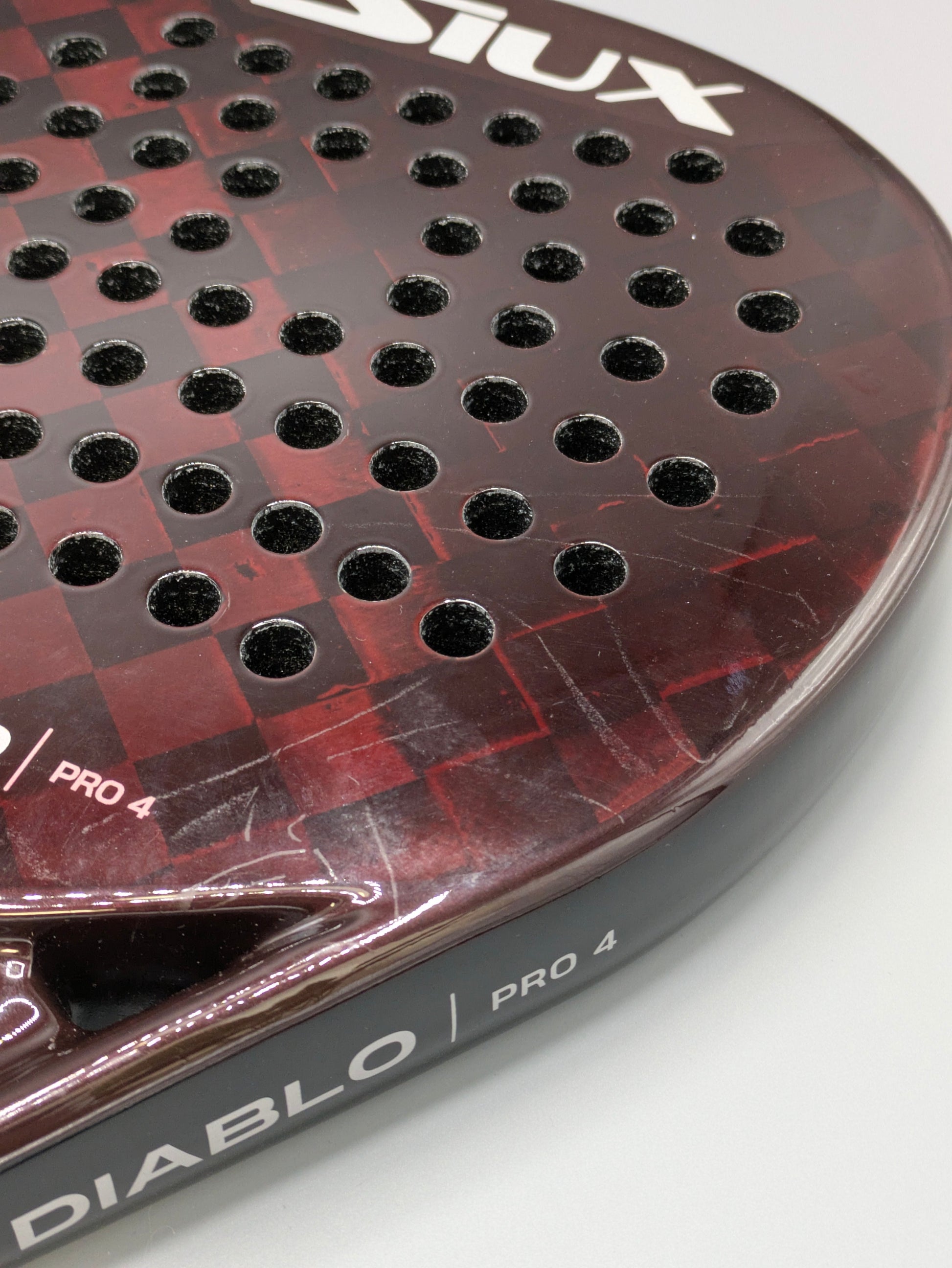 Raquette de padel Siux Diablo Pro 4 Tino Libaak 2025