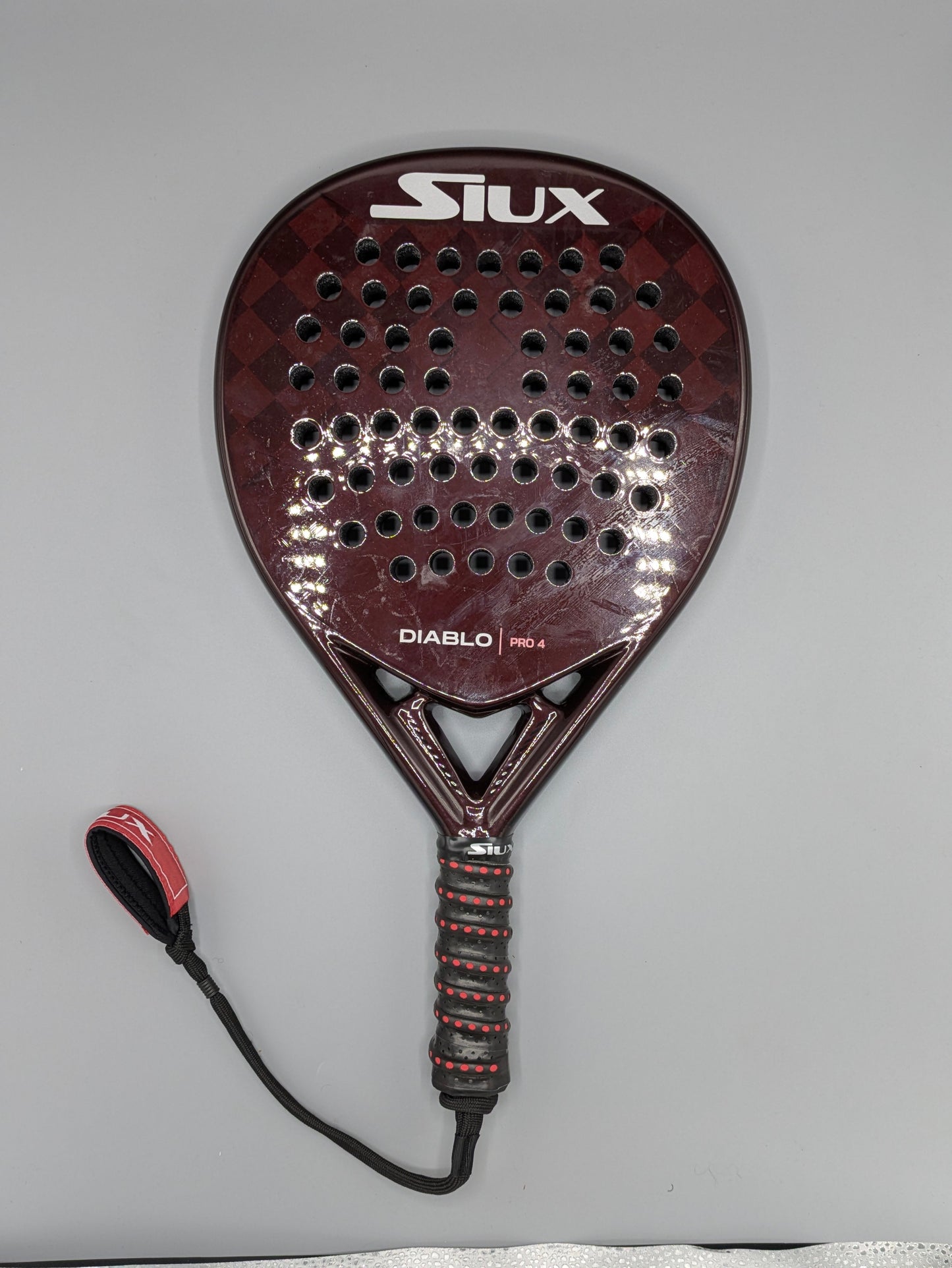 Raquette de padel Siux Diablo Pro 4 Tino Libaak 2025