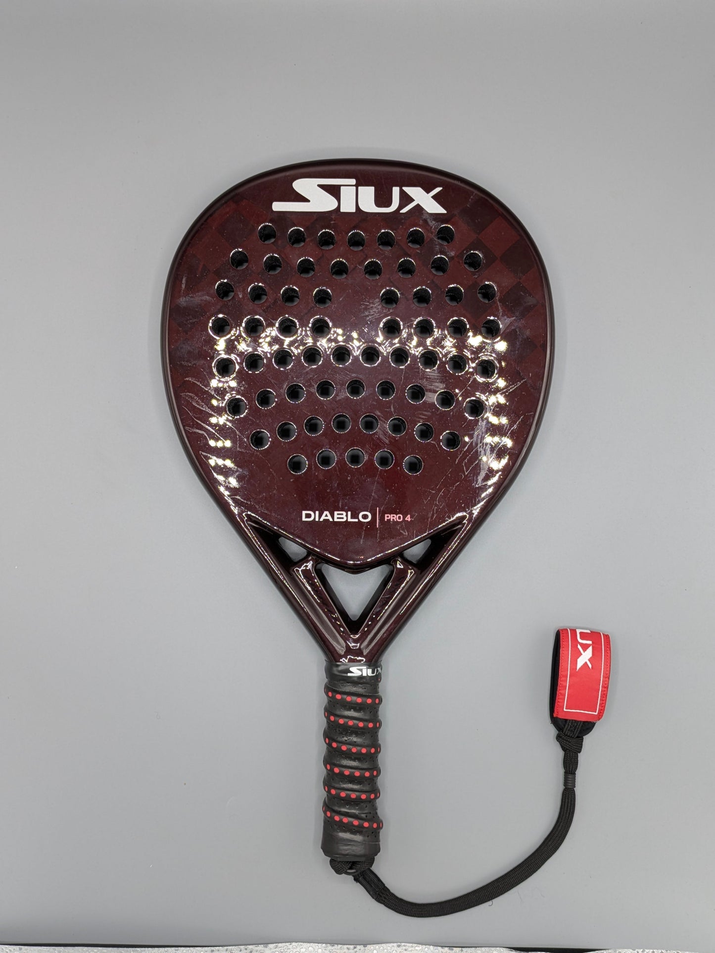 Raquette de padel Siux Diablo Pro 4 Tino Libaak 2025