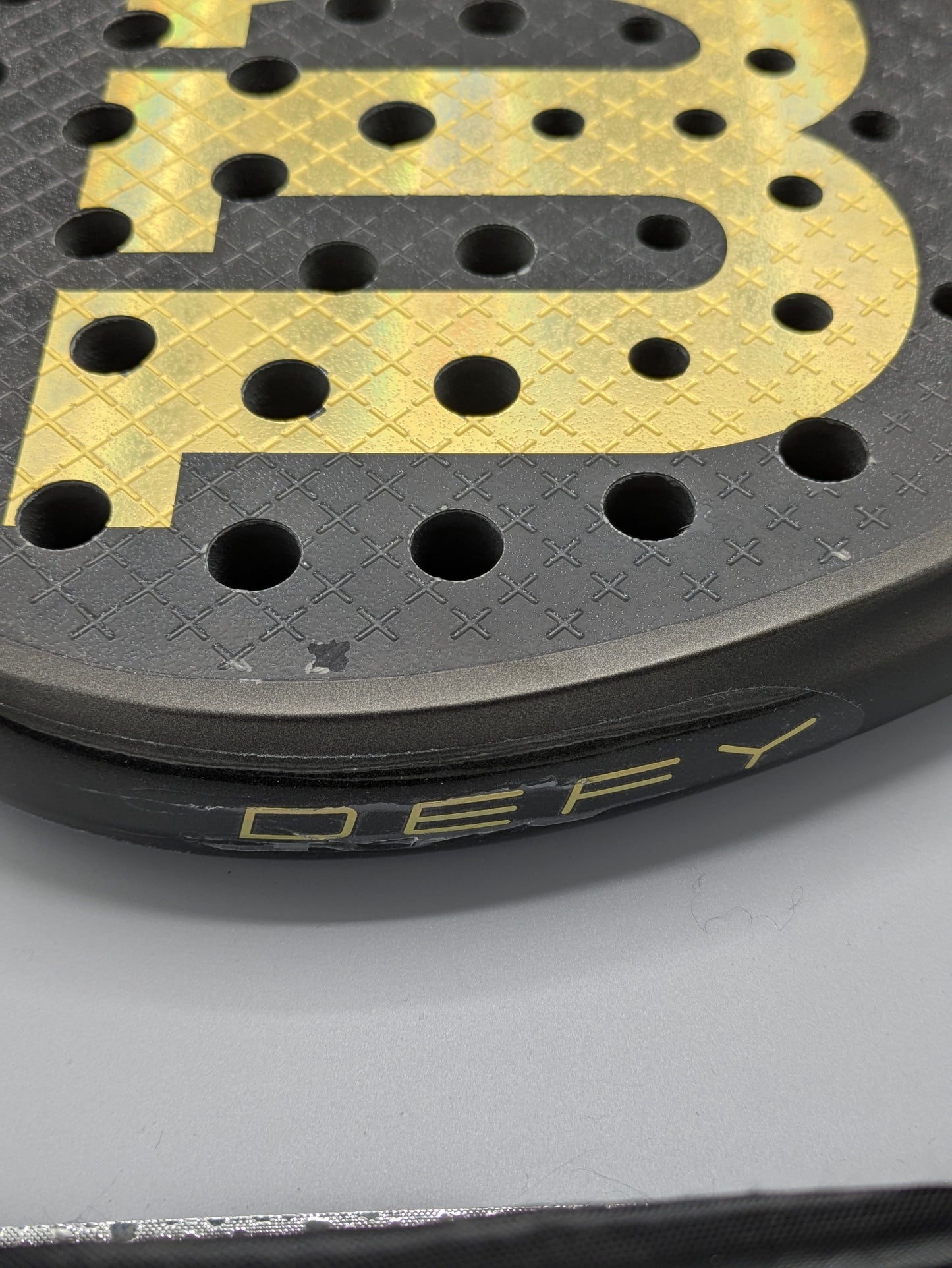 Raquette de padel Wilson Defy Pro 2025