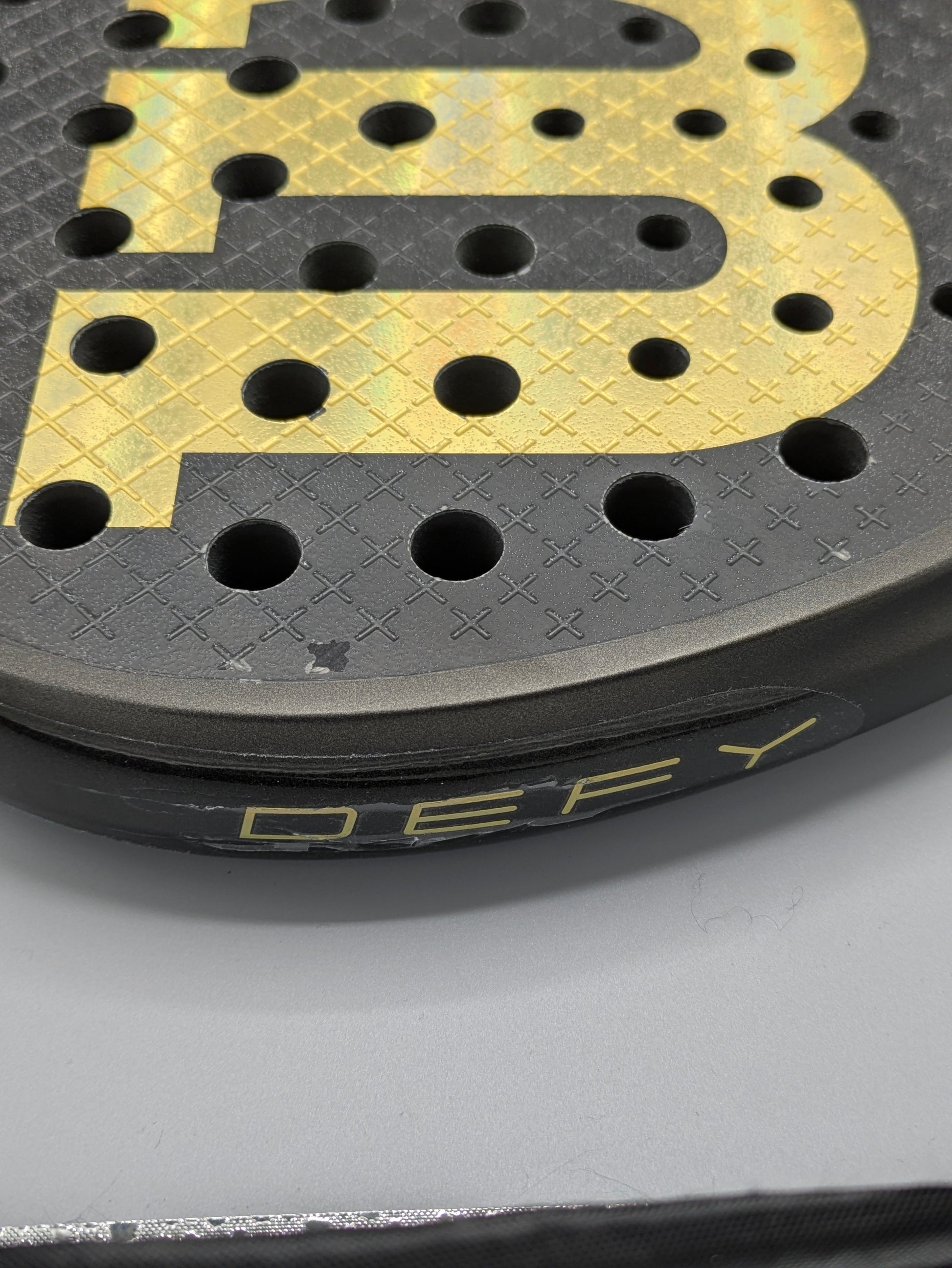 Raquette de padel Wilson Defy Pro 2025