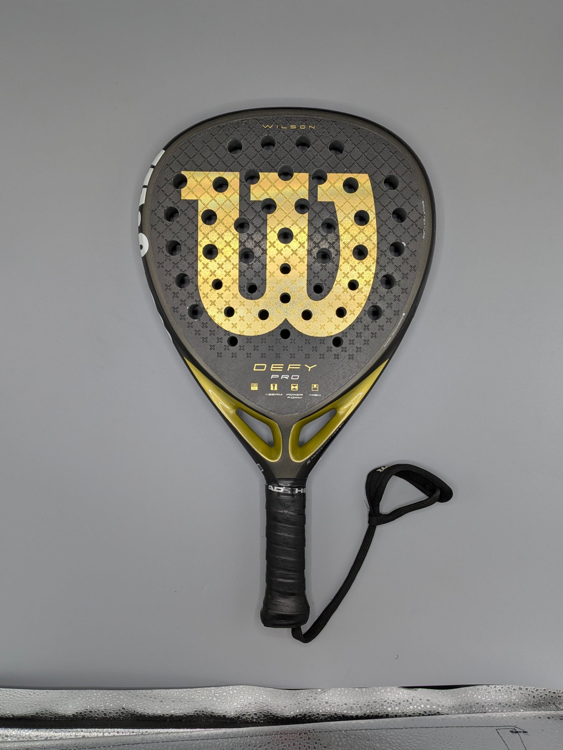 Raquette de padel Wilson Defy Pro 2025