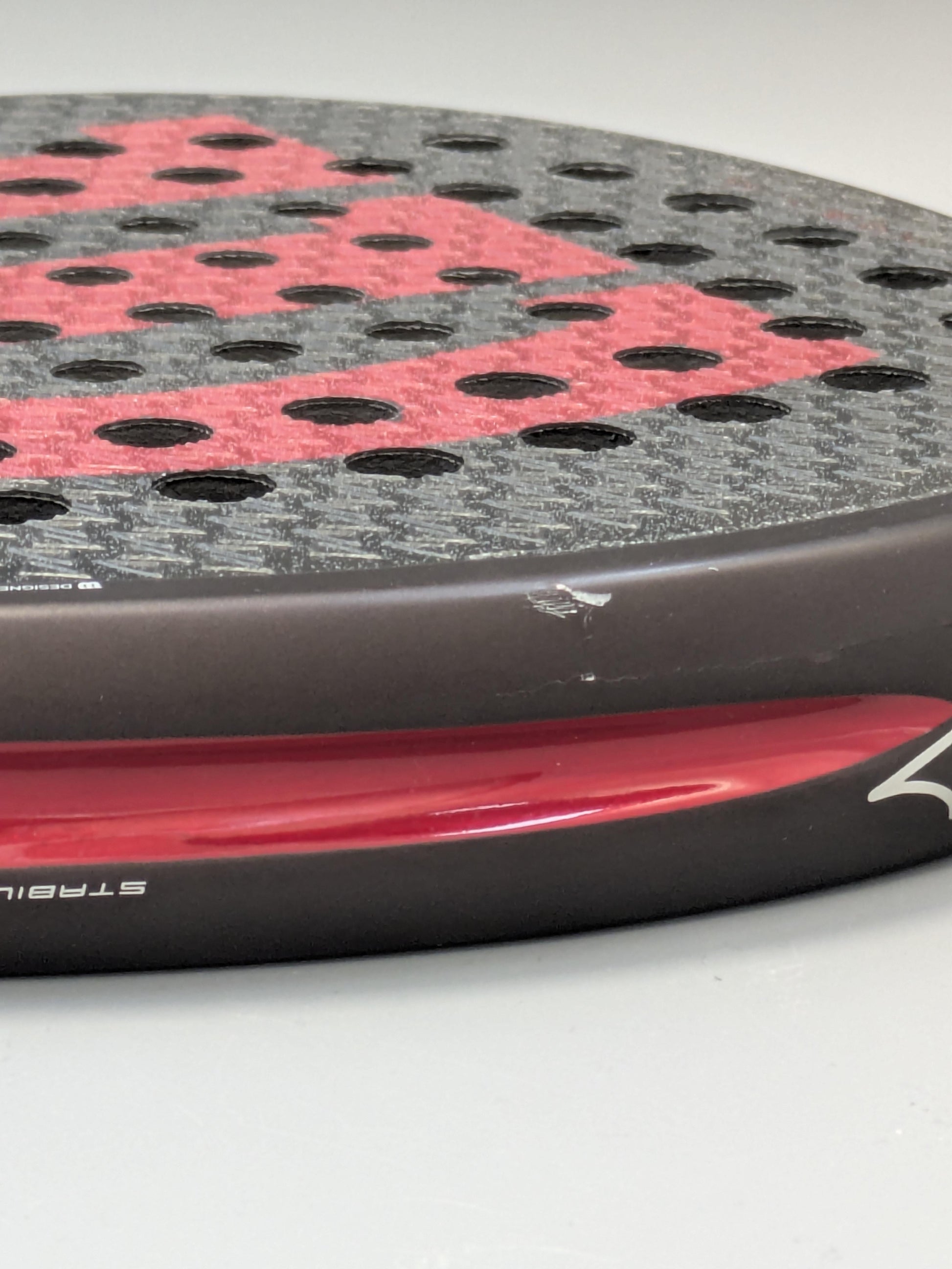 Raquette de padel Wilson Bela Pro V3 2025
