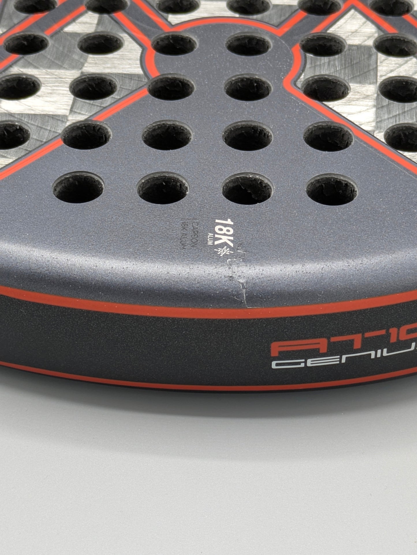 Raquette de padel Nox AT10 Genius 18K by Agustin Tapia 2025