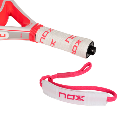Raquette de padel Nox Equation Light W Advanced 2024