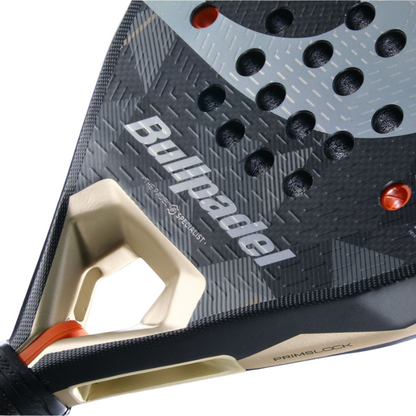 TEST CLUB - Raquette de padel Bullpadel Neuron 02 2026