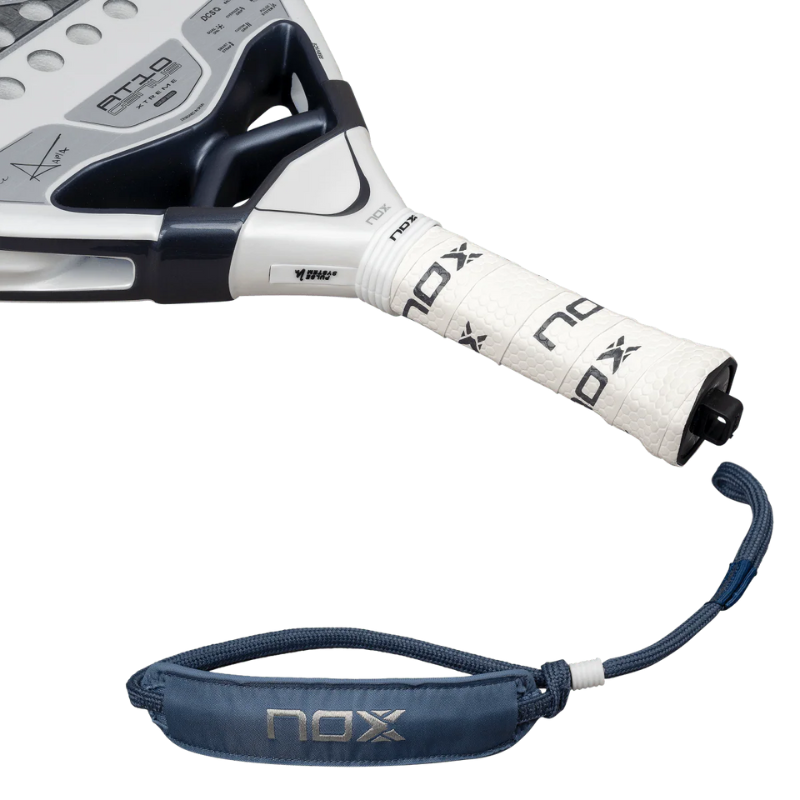 Raquette de padel Nox AT10 Genius 12K Alum Xtreme Lite 2026