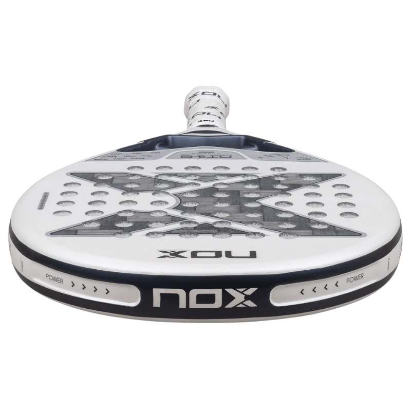 Raquette de padel Nox AT10 Genius 12K Alum Xtreme Lite 2026