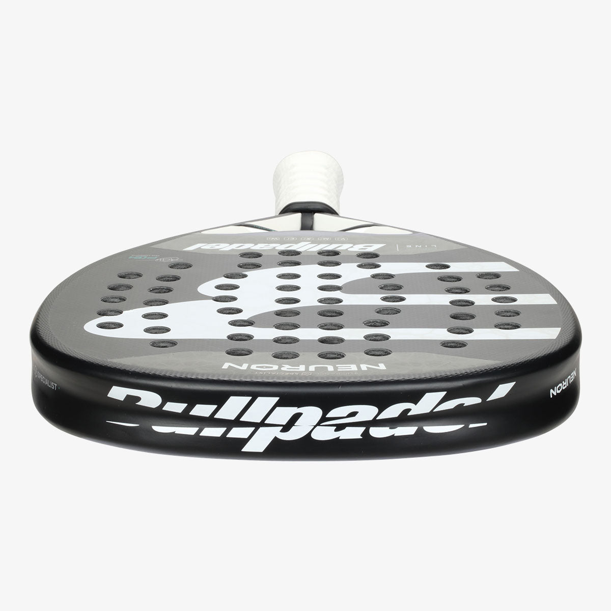 TEST - Raquette de padel Bullpadel Neuron 2024
