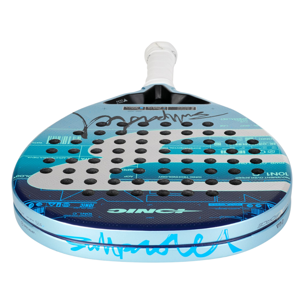 Raquette de padel Bullpadel Ionic Light 2027 - Esprit Padel Shop