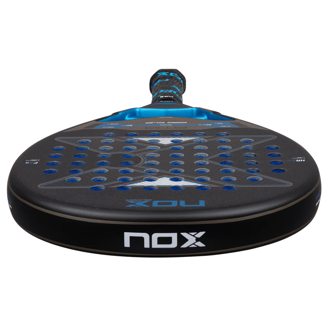 Raquette de padel Nox AT Pro Cup Soft by Agustín Tapia 2026