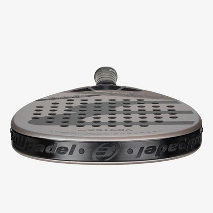 TEST - Raquette de padel Bullpadel Vertex Comfort 03 2023