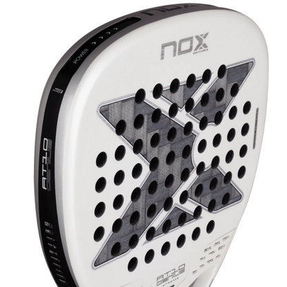 Raquette de padel Nox AT10 Genius Attack 12K Alum Xtreme 2026